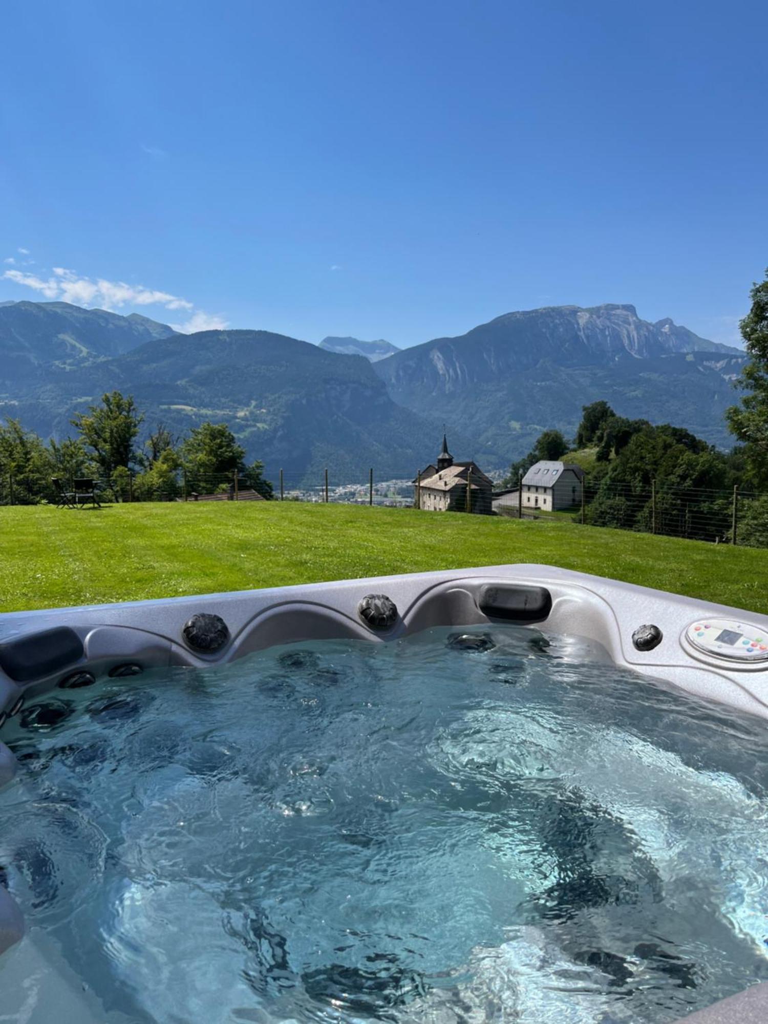 Le Pery Bed & Breakfast *